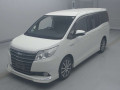 2015 Toyota Noah