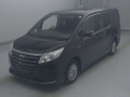 2015 Toyota Noah