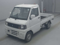 2004 Mitsubishi Minicab Truck