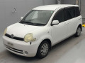 2003 Toyota Sienta