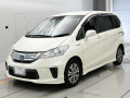 2013 Honda Freed hybrid
