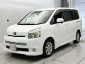 2008 Toyota Voxy