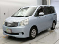 2011 Toyota Noah