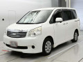 2011 Toyota Noah
