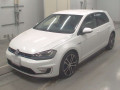2015 Volkswagen Golf GTE
