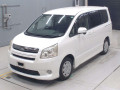 2008 Toyota Noah