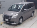 2015 Toyota Noah