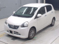 2013 Daihatsu Mira e:S