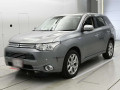 2013 Mitsubishi Outlander PHEV