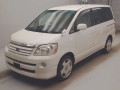 2006 Toyota Noah