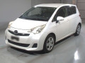 2013 Toyota Ractis