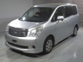 2011 Toyota Noah