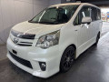 2013 Toyota Noah