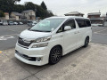 2014 Toyota Vellfire Hybrid