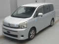 2011 Toyota Voxy