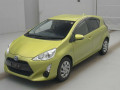 2015 Toyota Aqua