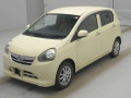 2013 Daihatsu Mira e:S