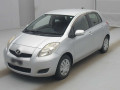 2011 Toyota Vitz