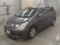 2004 Toyota Wish