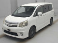 2011 Toyota Noah