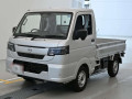 2026 Nissan Clipper Truck