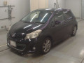 2011 Toyota Vitz