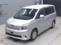 2009 Toyota Voxy