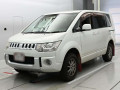 2011 Mitsubishi Delica D5