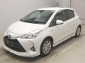 2017 Toyota Vitz