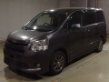 2009 Toyota Noah