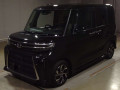 2022 Daihatsu Tanto Custom