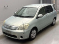 2004 Toyota Raum