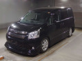 2007 Toyota Noah