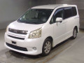 2009 Toyota Noah