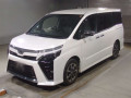 2019 Toyota Voxy