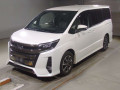 2017 Toyota Noah