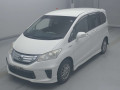 2013 Honda Freed hybrid