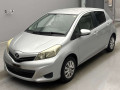 2011 Toyota Vitz