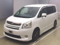 2009 Toyota Noah