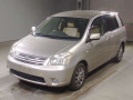 2005 Toyota Raum