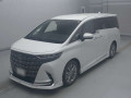 2023 Toyota Alphard Hybrid