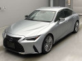 2021 Lexus IS
