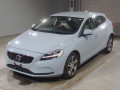 2016 Volvo V40