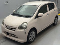 2013 Toyota Pixis Epoch