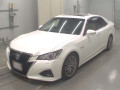 2015 Toyota Crown Hybrid