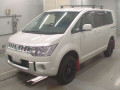 2015 Mitsubishi Delica D5