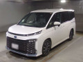2022 Toyota Voxy