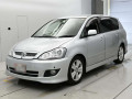 2004 Toyota Ipsum