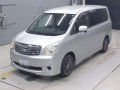 2012 Toyota Noah