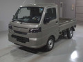 2026 Nissan Clipper Truck
